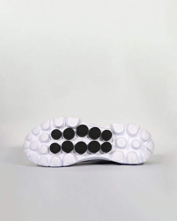 Lightweight Everyday Sneakers - Image 4